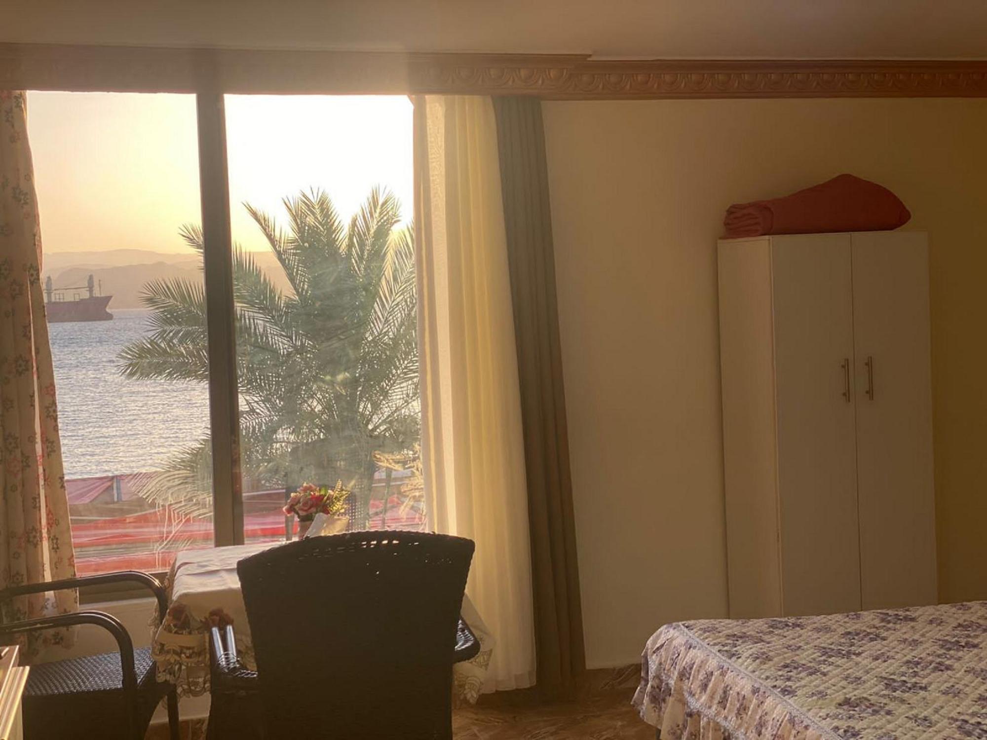 Al-Amer Chalets Aqaba Exterior foto